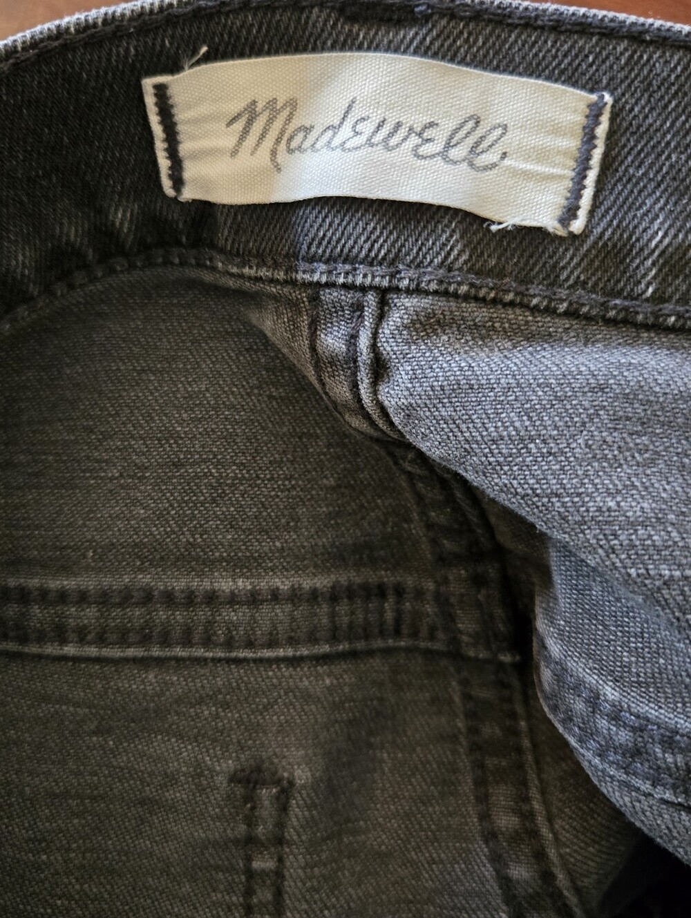 Madewell Classic Straight Lunar Wash Jeans 28 - Picture 4 of 6